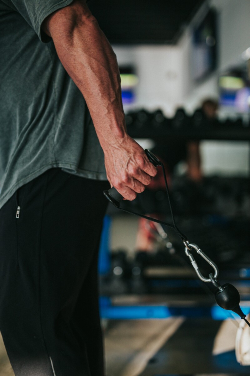 Effektives Krafttraining mit Hanteln: Ein Leitfaden für Einsteiger und Fortgeschrittene